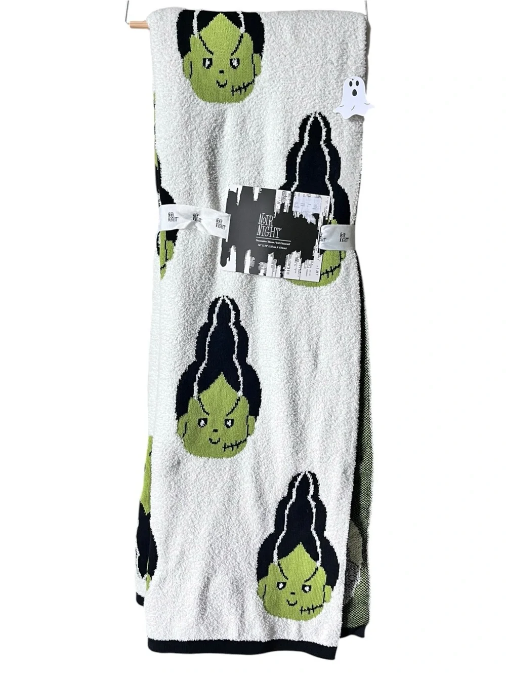 NEW Noir Night BRIDE of FRANKENSTEIN Halloween Decorative Throw Blanket 2025